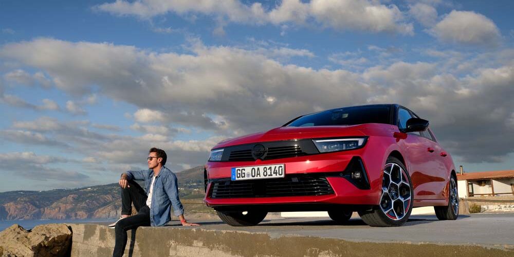 Nowy Opel Astra: Nowa Era Wszechstronności i Innowacji w Świecie Motoryzacji